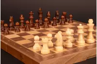 Szachy magnetyczne-orzechowe (33x33cm)